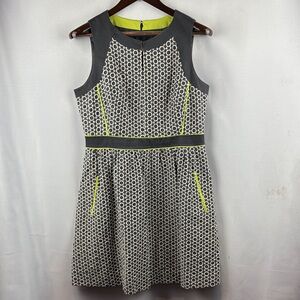 McGinn Gray and Yellow Geometric Mini Dress